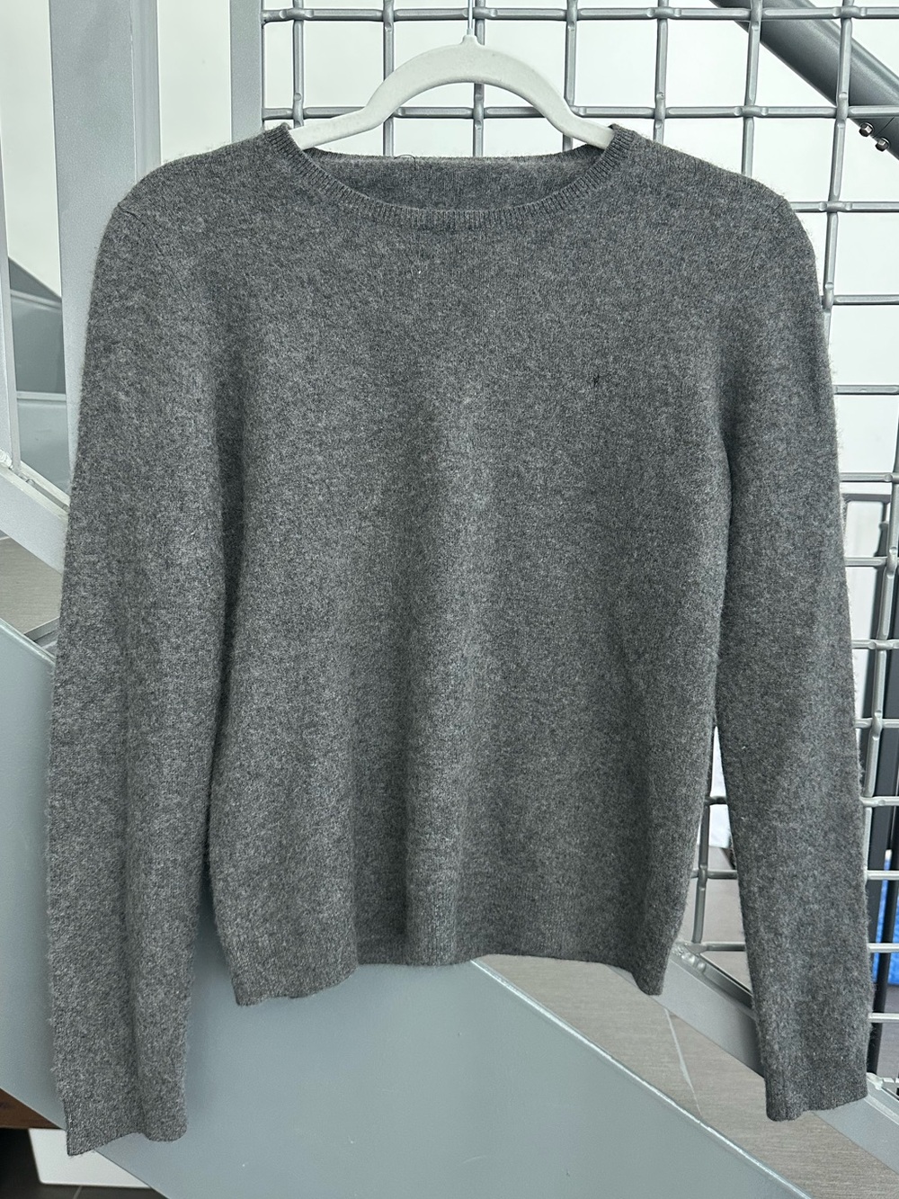 J.Crew Women's Gray Cashmere Crew Neck Pullover Long Sleeve Sweater Size S